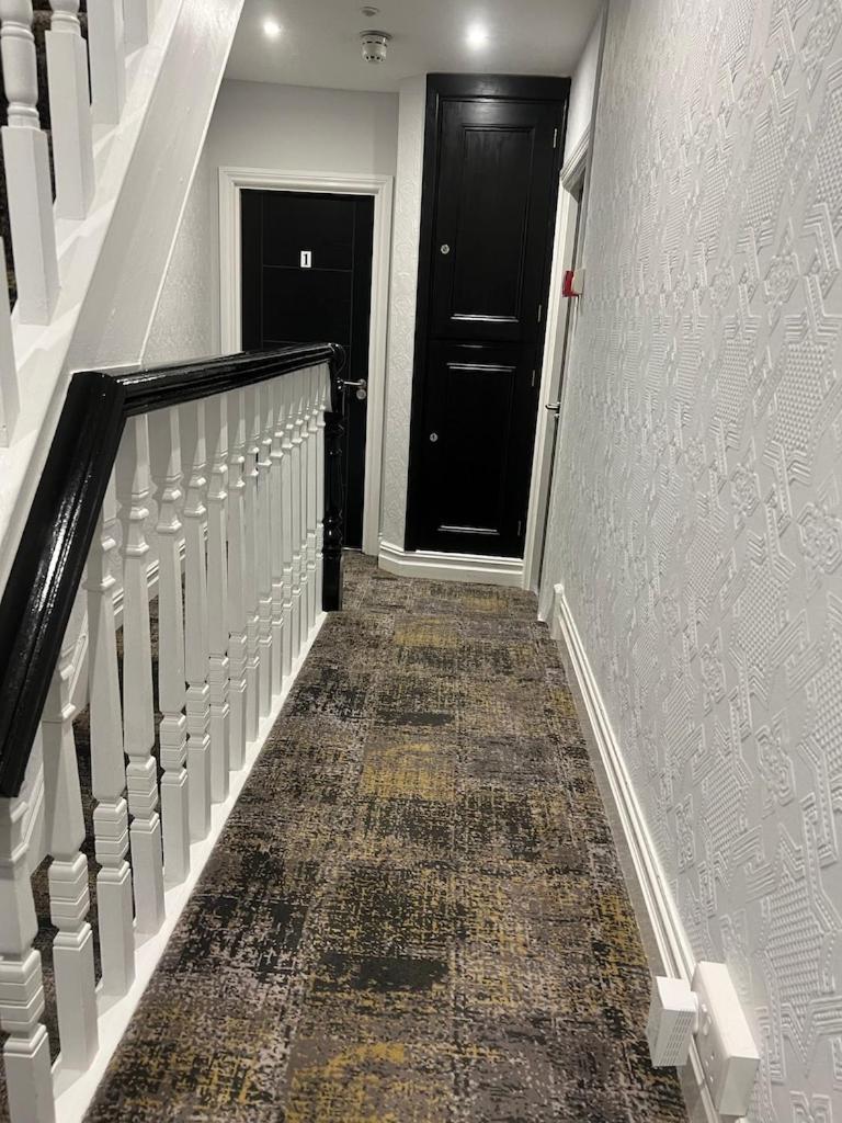 Brynhyfryd Guest House Cardigan Kültér fotó